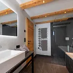 Hide-away Hahnenkamm 1 كيتزبوهيل